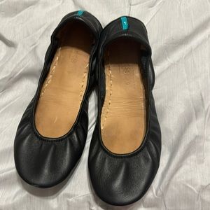 Tieks Size 9 Solid Black Leather Slip On Ballet Flats